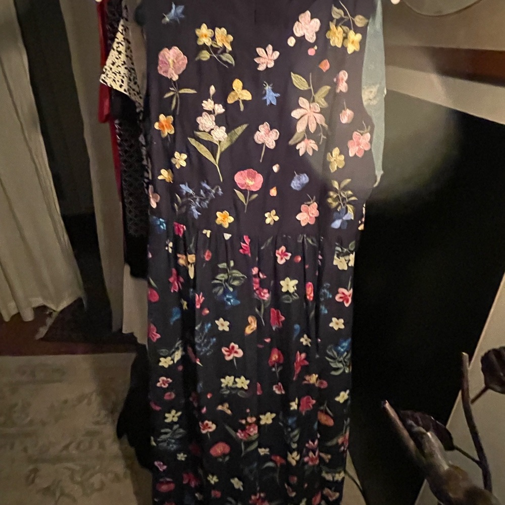 Tahari Floral Maxi Dress - Multicolor on navy